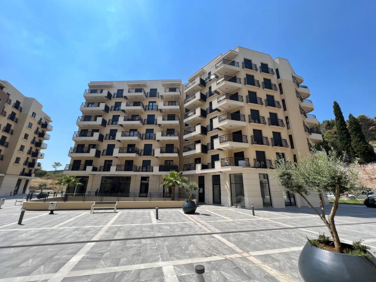 Green Hills By Rent A Car Mi بودغوريتْسا المظهر الخارجي الصورة